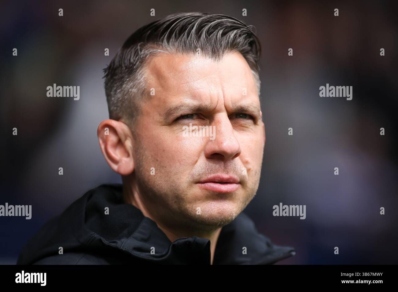 Il manager del Luton Town Matthew Bloomfield prima del match per il titolo EFL tra West Bromwich Albion e Luton Town agli Hawthorns di Birmingham. Foto Stock