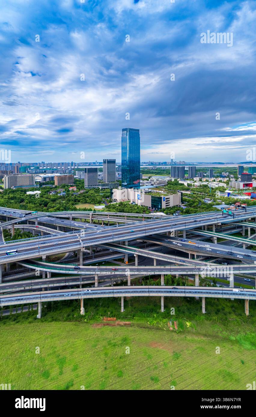 China Zhejiang International Film and Television Center e Xiaoshan Interchange Foto Stock