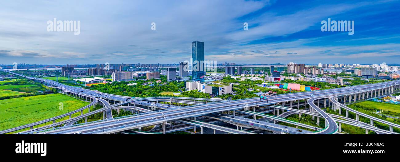 China Zhejiang International Film and Television Center e Xiaoshan Interchange Foto Stock