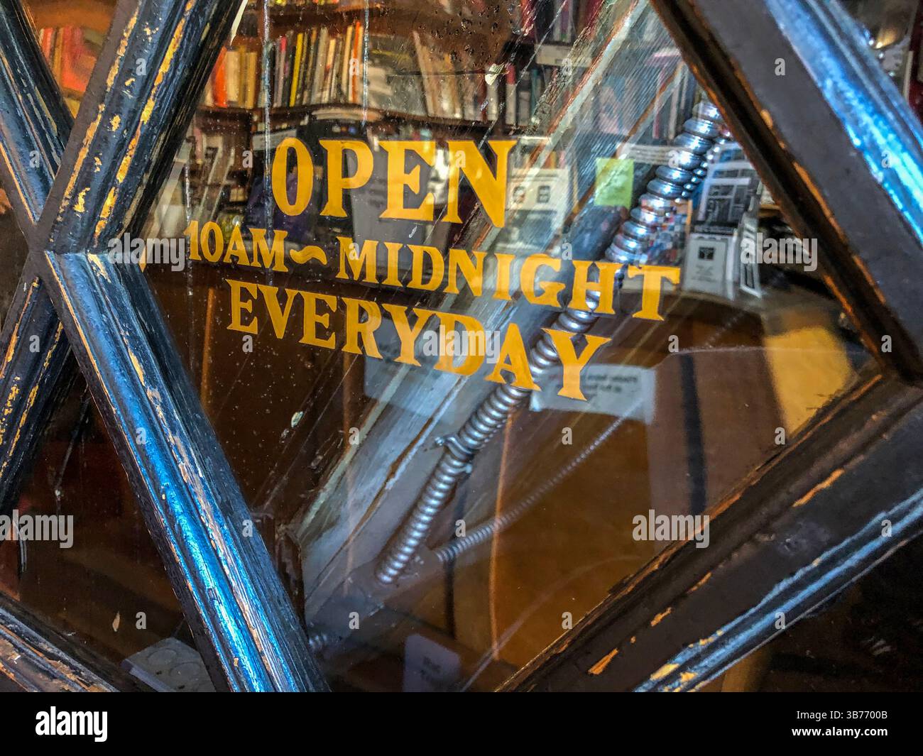 City Lights Bookstore è un negozio indipendente a North Beach a San Francisco. Reso famoso dagli scrittori Beat degli anni '50 e '60 Foto Stock