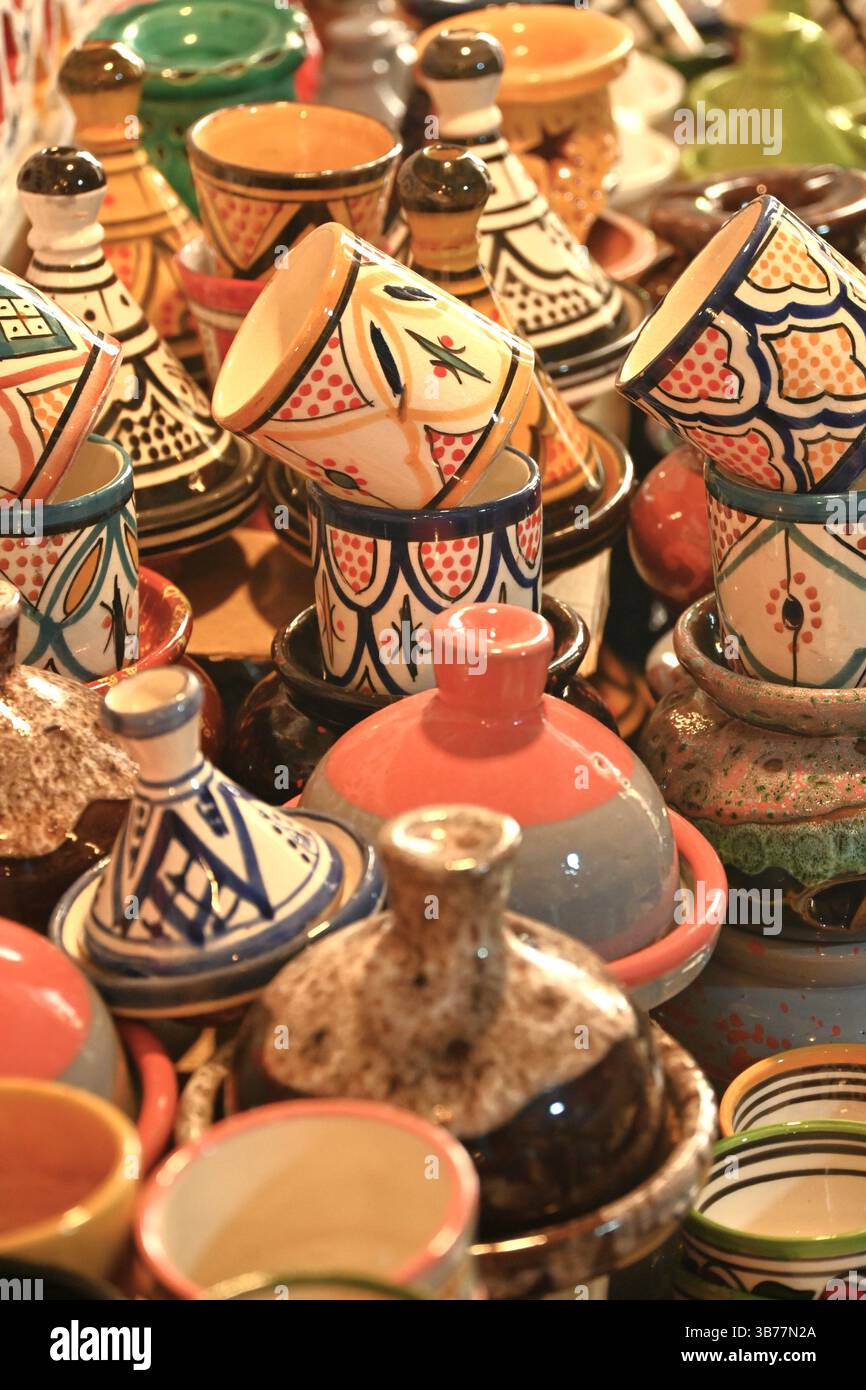 Tajine Individuale Svasato Marrakech – Blu Notte, Diametro 22 Cm, In Argilla, Adatto A Gas, Forno E Barbecue