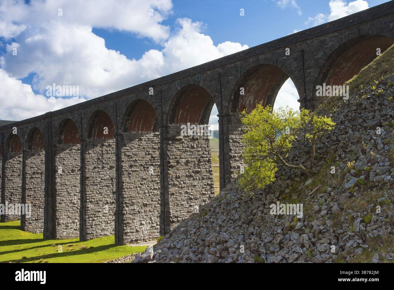 Famoso viadotto Ribblehead nello Yorkshire Dales National Park Foto Stock