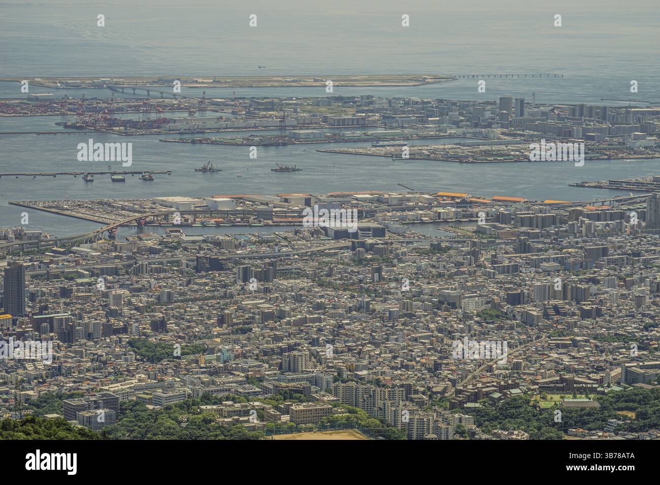 Città di Kobes vista dal monte Rokko. Luogo di tiro: Città di Kobe, Hyogo Pref Foto Stock