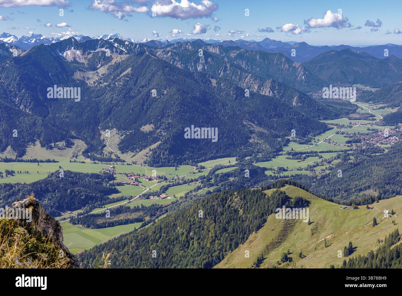 Panorama alpino da Wendelstein, paesaggio, Baviera Foto Stock
