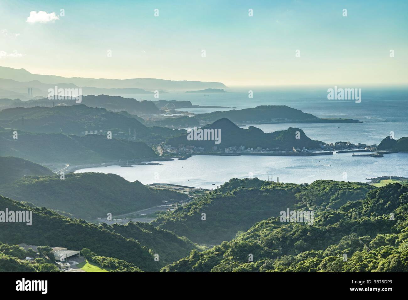 Paesaggio visto da Jiuzhai. Luogo di tiro: Taiwan, Taipei Foto Stock