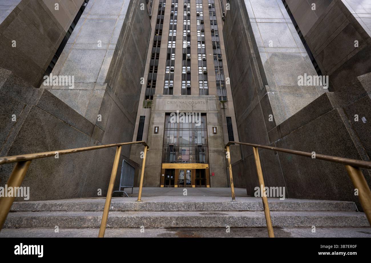 Vista generale del Criminal Court Building nel quartiere Civic Center di Manhattan Foto Stock