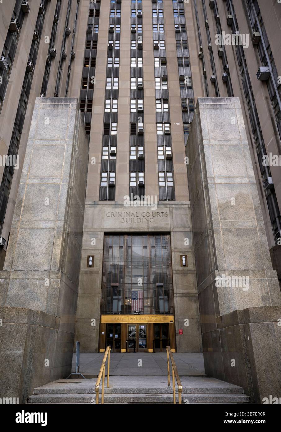 Vista generale del Criminal Court Building nel quartiere Civic Center di Manhattan Foto Stock