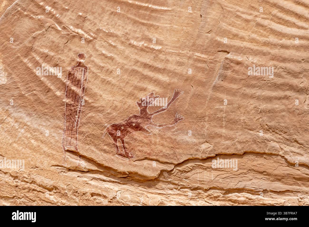 Il Black Dragon Canyon, un pittografo nativo americano, domina lo skyline, nello Swell di San Rafael, vicino a Green River, Utah. Foto Stock
