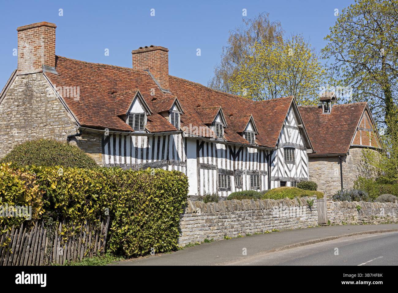 Palmer's Farm, casa di un vicino di Mary Arden, madre di William Shakespeare, si crede che sia la casa di Mary Arden fino al 2000, Wilmcote, Stratfor Foto Stock