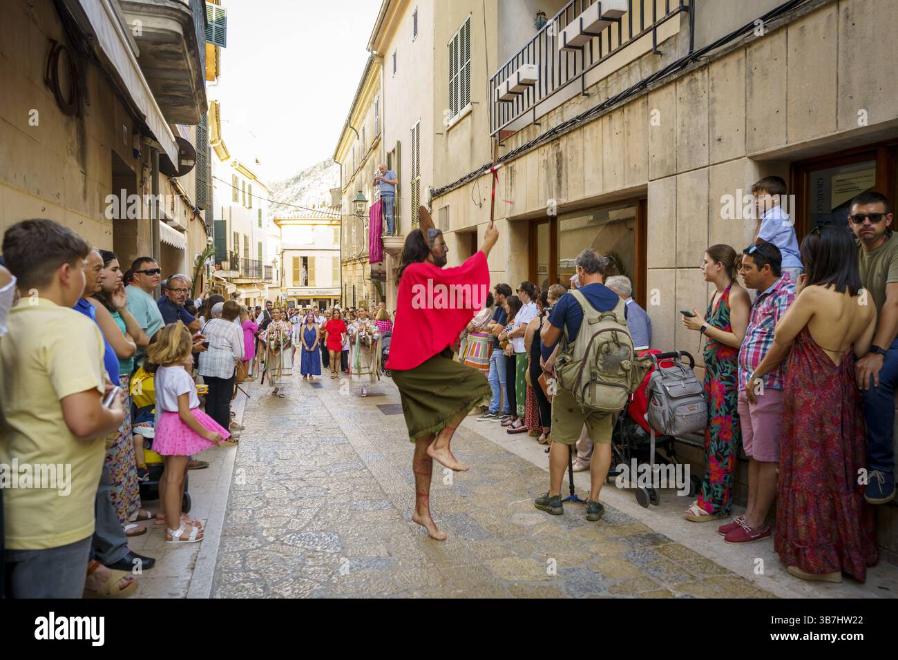 Danza delle Aquile e Sant Joan Pelos, processione del Corpus Christi, Pollensa, Maiorca, Isole Baleari, Spagna, Europa Foto Stock