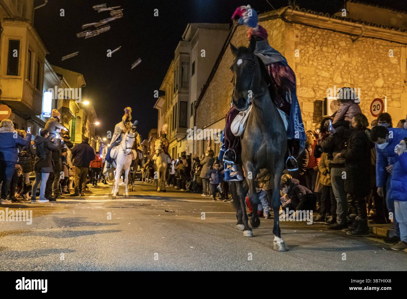 Parade of Three Kings in Llucmajor Street, Maiorca, Isole Baleari, Spagna, Europa Foto Stock