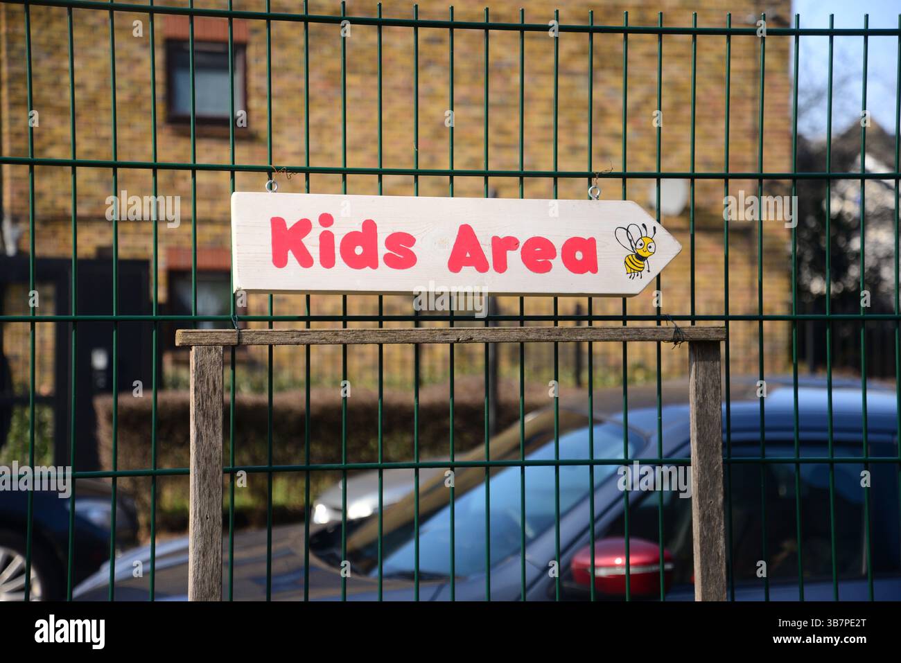 Area bambini Accedi a Community Garden, East London, Regno Unito Foto Stock