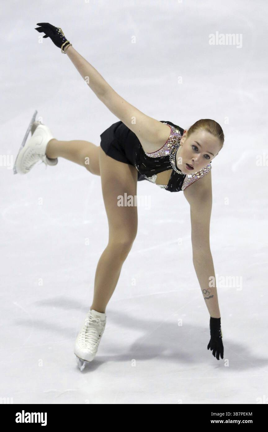 Sofia, Bulgaria - 28 febbraio 2021: Anita Ostlund di Svezia si esibisce durante la categoria senior di pattinaggio gratuito per Signore del Sofia Trophy International Fig Foto Stock