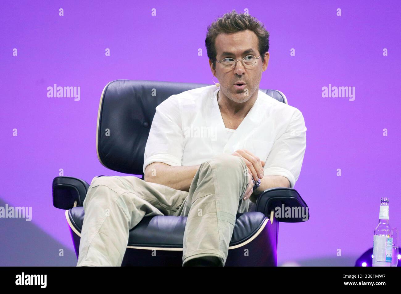 Ryan Reynolds beim OMR Festival 2025 a den Messehallen. Amburgo, 06.05.2025 *** Ryan Reynolds all'OMR Festival 2025 nelle sale espositive di Amburgo, 06 05 2025 foto:xgbrcix/xFuturexImagex omr 5617 Foto Stock