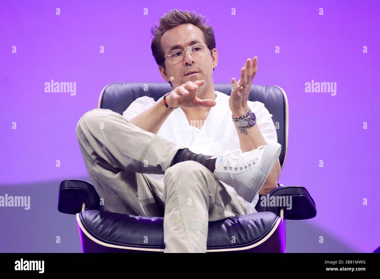 Ryan Reynolds beim OMR Festival 2025 a den Messehallen. Amburgo, 06.05.2025 *** Ryan Reynolds all'OMR Festival 2025 nelle sale espositive di Amburgo, 06 05 2025 foto:xgbrcix/xFuturexImagex omr 5623 Foto Stock