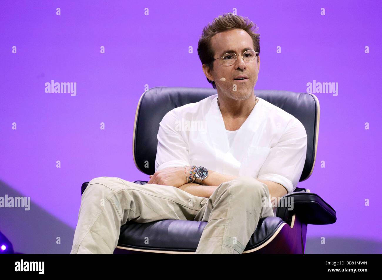 Ryan Reynolds beim OMR Festival 2025 a den Messehallen. Amburgo, 06.05.2025 *** Ryan Reynolds all'OMR Festival 2025 nelle sale espositive di Amburgo, 06 05 2025 foto:xgbrcix/xFuturexImagex omr 5620 Foto Stock