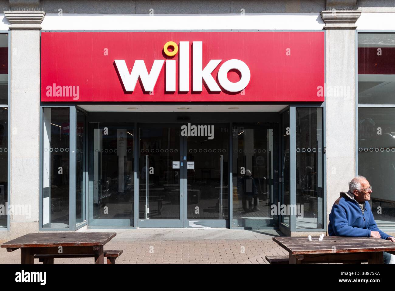 Il negozio Cambridge Wilko ha chiuso perché l'azienda ha fallito ed è passata all'amministrazione. Inghilterra, Regno Unito Foto Stock
