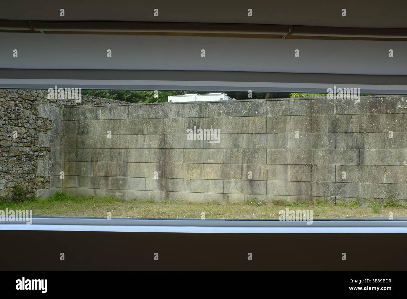 Centro Gallego de Arte Contemporaneo (CGAC) a Santiago de Compostela in Spagna. Di Alvaro Siza Vieira Foto Stock