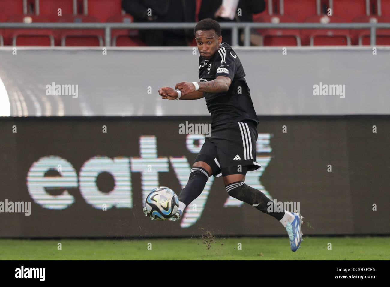 10 febbraio 2024, KrakÃ³W, Polonia: Christos Donis di Radomiak visto in azione durante la partita di calcio polacca PKO Ekstraklasa League 2023/2024 tra Cracovia Cracovia e Radomiak Radom allo stadio Cracovia. Punteggio finale; Cracovia Krakow 6:0 Radomiak Radom. (Immagine di credito: © Grzegorz Wajda/SOPA Images via ZUMA Press Wire) Foto Stock