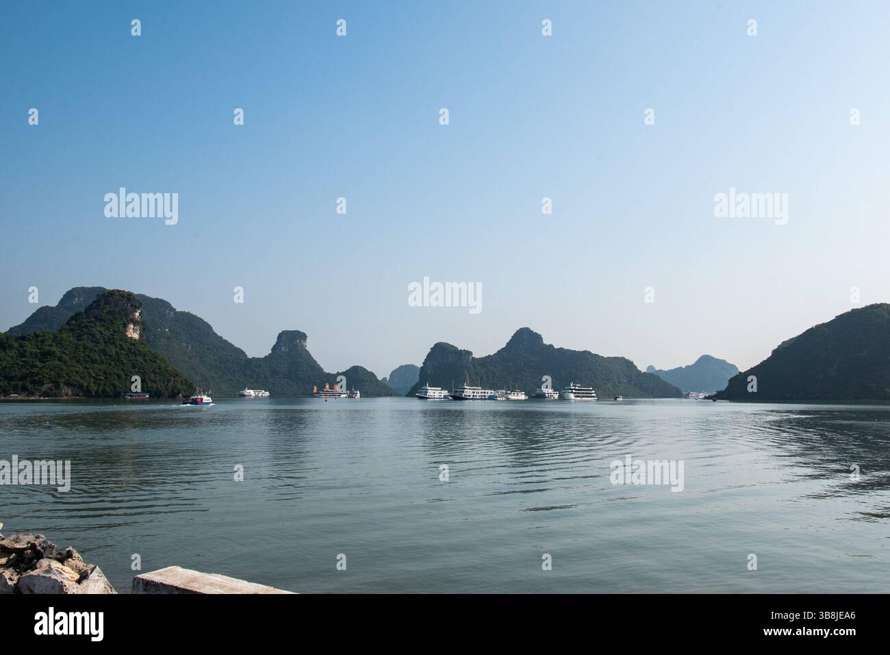 Isola di Cat Ba in Vietnam Foto Stock