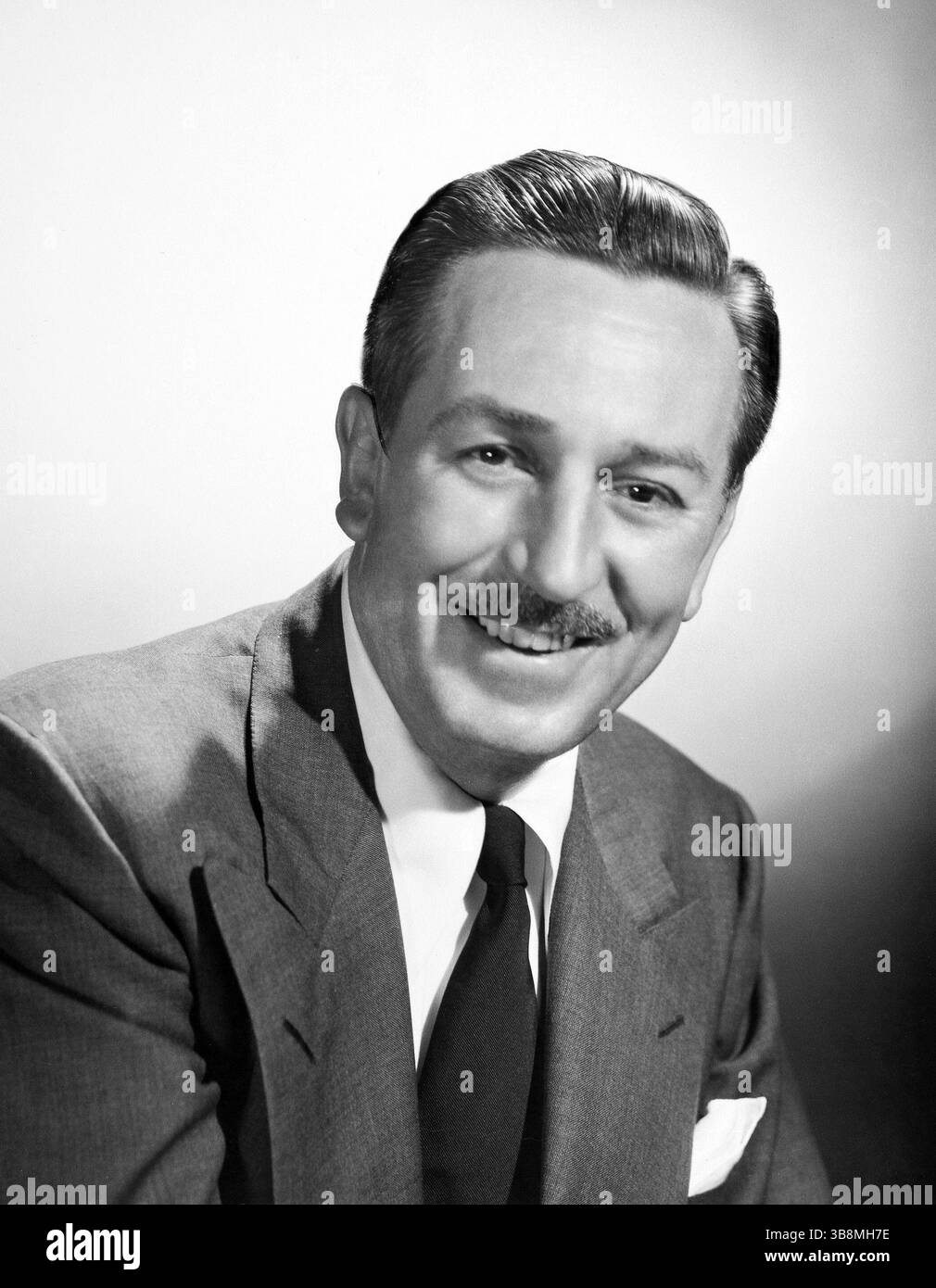 Ritratto di Walt Disney CA 1958 – foto pubblicitaria Foto Stock