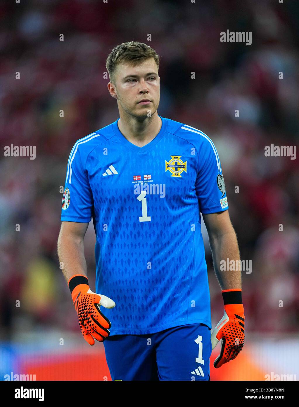16 giugno 2023: Bailey Peacock-Farrell (Irlanda del Nord) guarda durante una partita di qualificazione al Campionato europeo UEFA 2023/2024 del gruppo H, Danimarca contro Irlanda del Nord, a Parken, Copenaghen, Danimarca. Kim Price/CSM (immagine di credito: © Kim Price/CSM tramite ZUMA Press Wire) Foto Stock