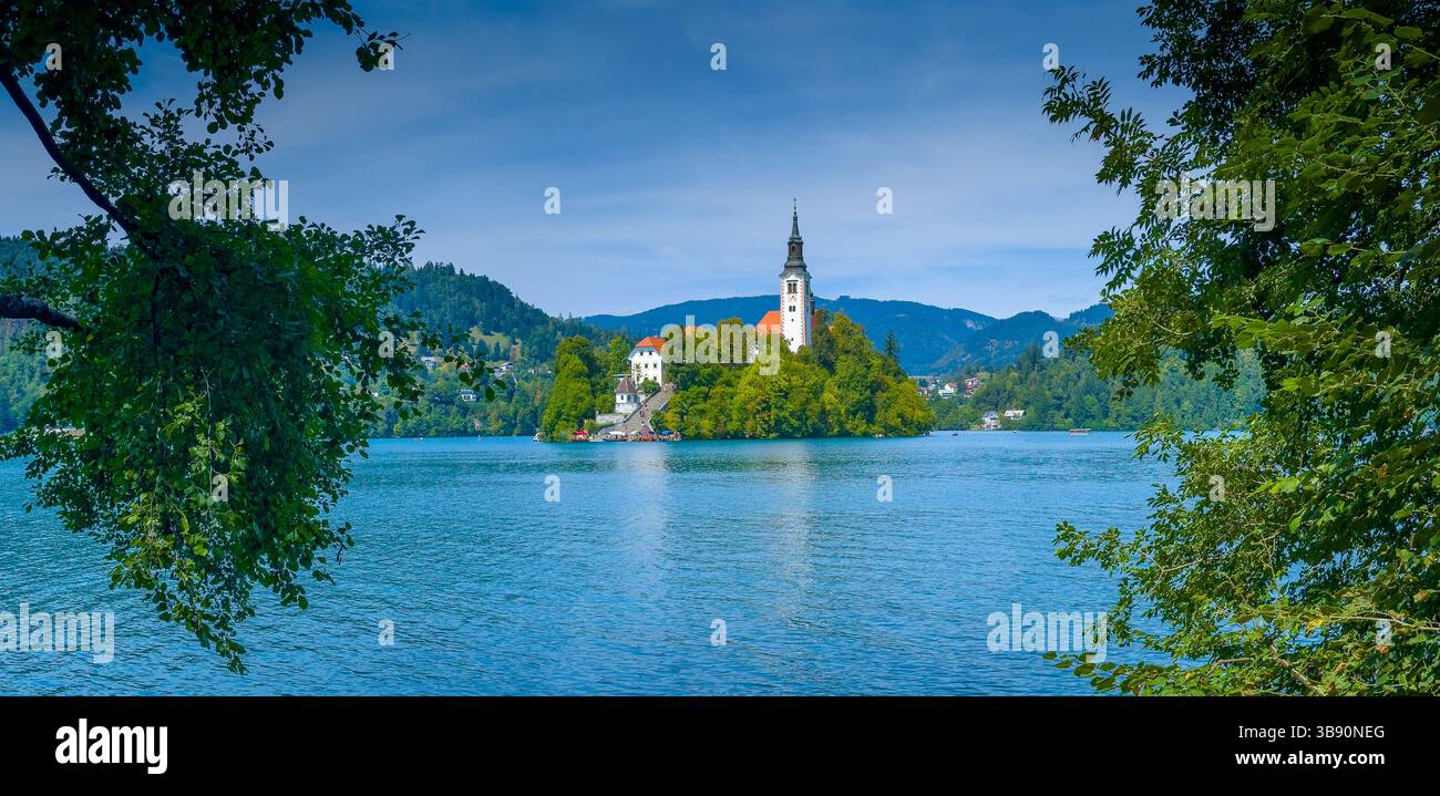 Lago Bled, Slovenia. Isola di Bled (Blejski Otok) Foto Stock