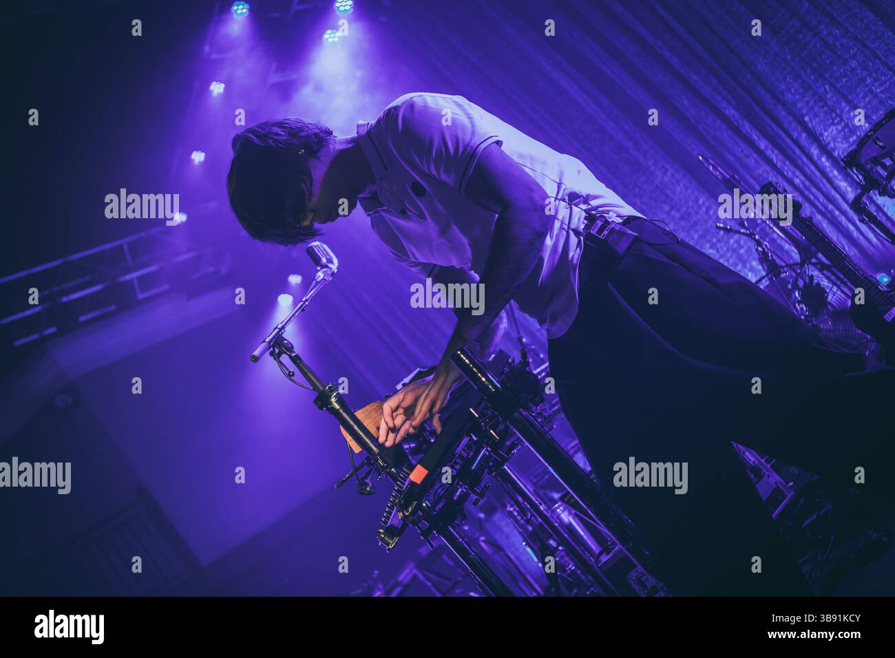 Caravan Palace Live al Club 9:30 il 13 aprile 2025, Washington DC, USA. Foto Stock