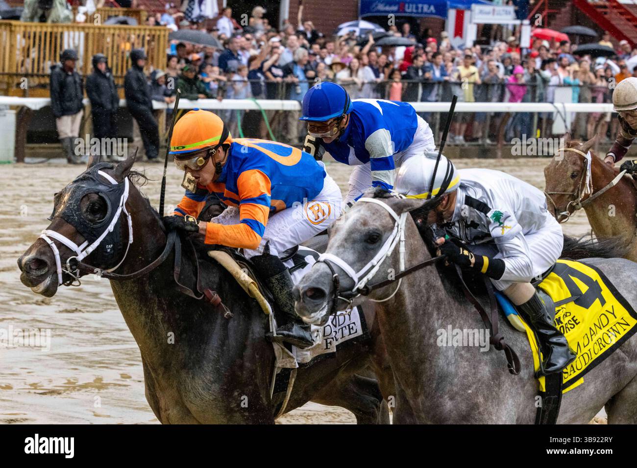 29 luglio 2023, Saratoga Springs, New York, USA: Forte (2) guidato da Irad Ortiz Jr. Vince il Jim Dandy Stakes (Grade 2) al Saratoga Race Course di Saratoga Springs, N.Y. il 29 luglio 2023. Gary Johnson/Eclipse Sportswire/CSM (Credit Image: Foto Stock