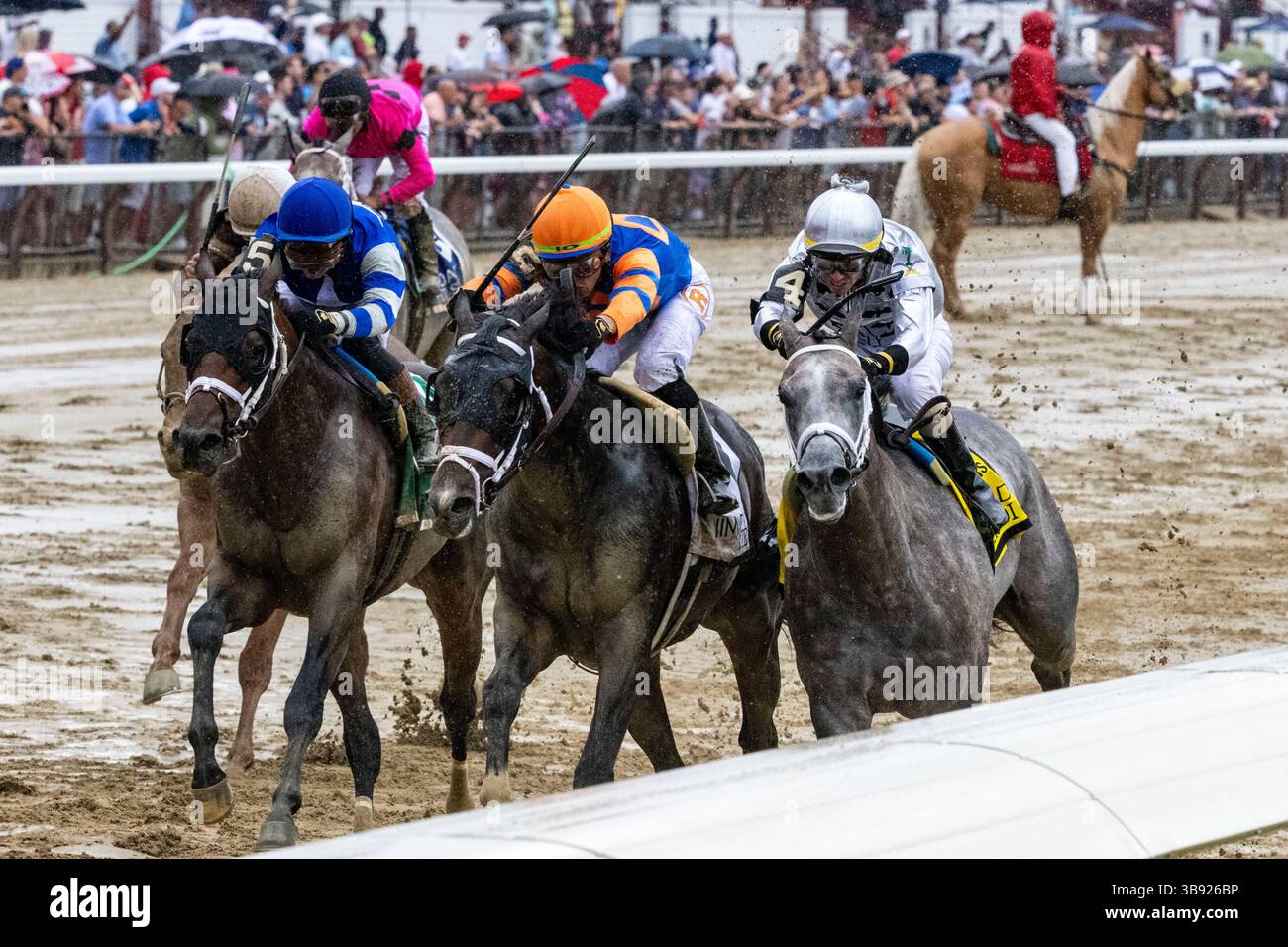 29 luglio 2023, Saratoga Springs, New York, USA: Forte (2) guidato da Irad Ortiz Jr. Vince il Jim Dandy Stakes (Grade 2) al Saratoga Race Course di Saratoga Springs, N.Y. il 29 luglio 2023. Gary Johnson/Eclipse Sportswire/CSM (Credit Image: Foto Stock