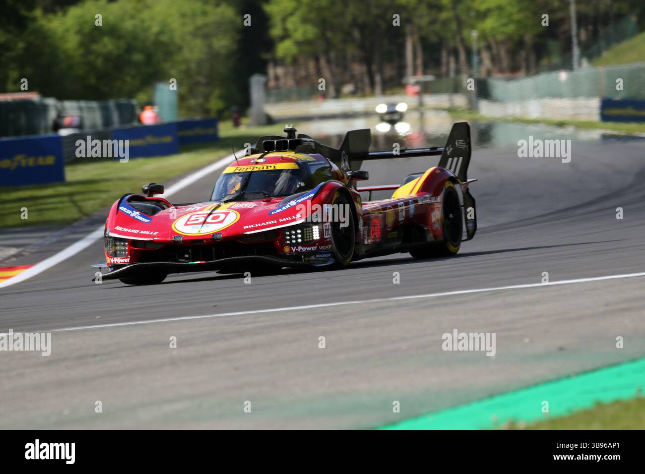 Francorchamps, Belgio. 8 maggio 2025. WEC Total Energies 6 ore Spa-Francorchamps, 07. - 10. Mai 2025 Im Bild: Antonio fuoco (ITA), Miguel Molina (ESP), Nicklas Nielsen (DEN), im Ferrari F 499P/dpa/Alamy Live News Foto Stock