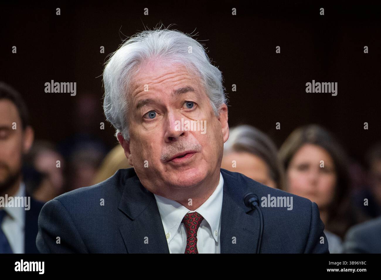 8 marzo 2023, Washington, District of Columbia, USA: Direttore, William J. Burns, Central Intelligence Agency, appare davanti a un'audizione del Comitato di Intelligence del Senato per esaminare le minacce a livello mondiale, nell'Hart Senate Office Building a Washington, DC, mercoledì 8 marzo 2023 (Credit Image: © Rod Lamkey/CNP via ZUMA Press Wire) Foto Stock
