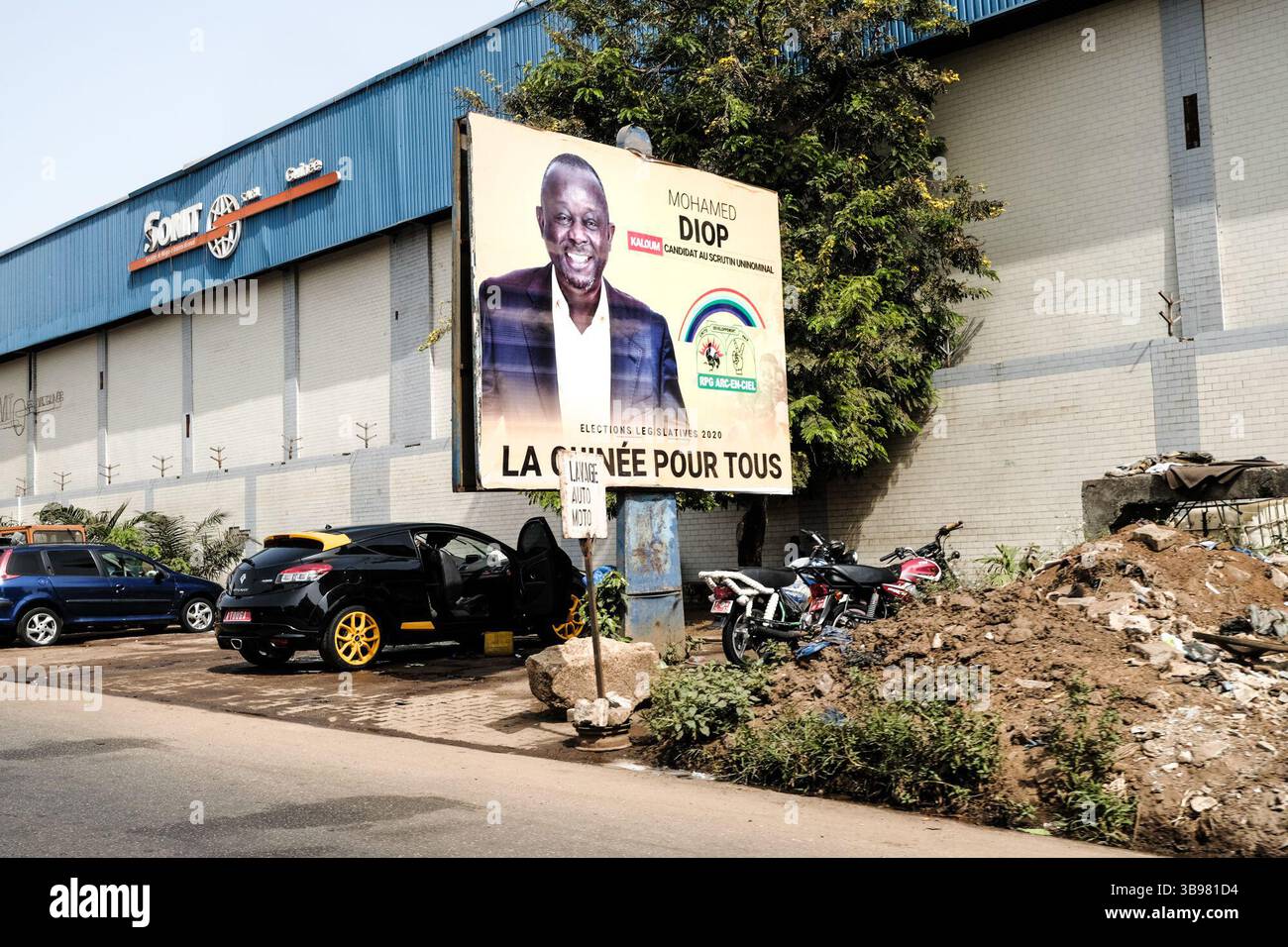 29 febbraio 2020, Conakry, Conakry, Guinea: Le elezioni legislative in Guinea si svolgono il 1° marzo 2020, la capitale Conakry si sta preparando per queste elezioni. (Immagine di credito: © Sadak Souici/ZUMA Press Wire) Foto Stock