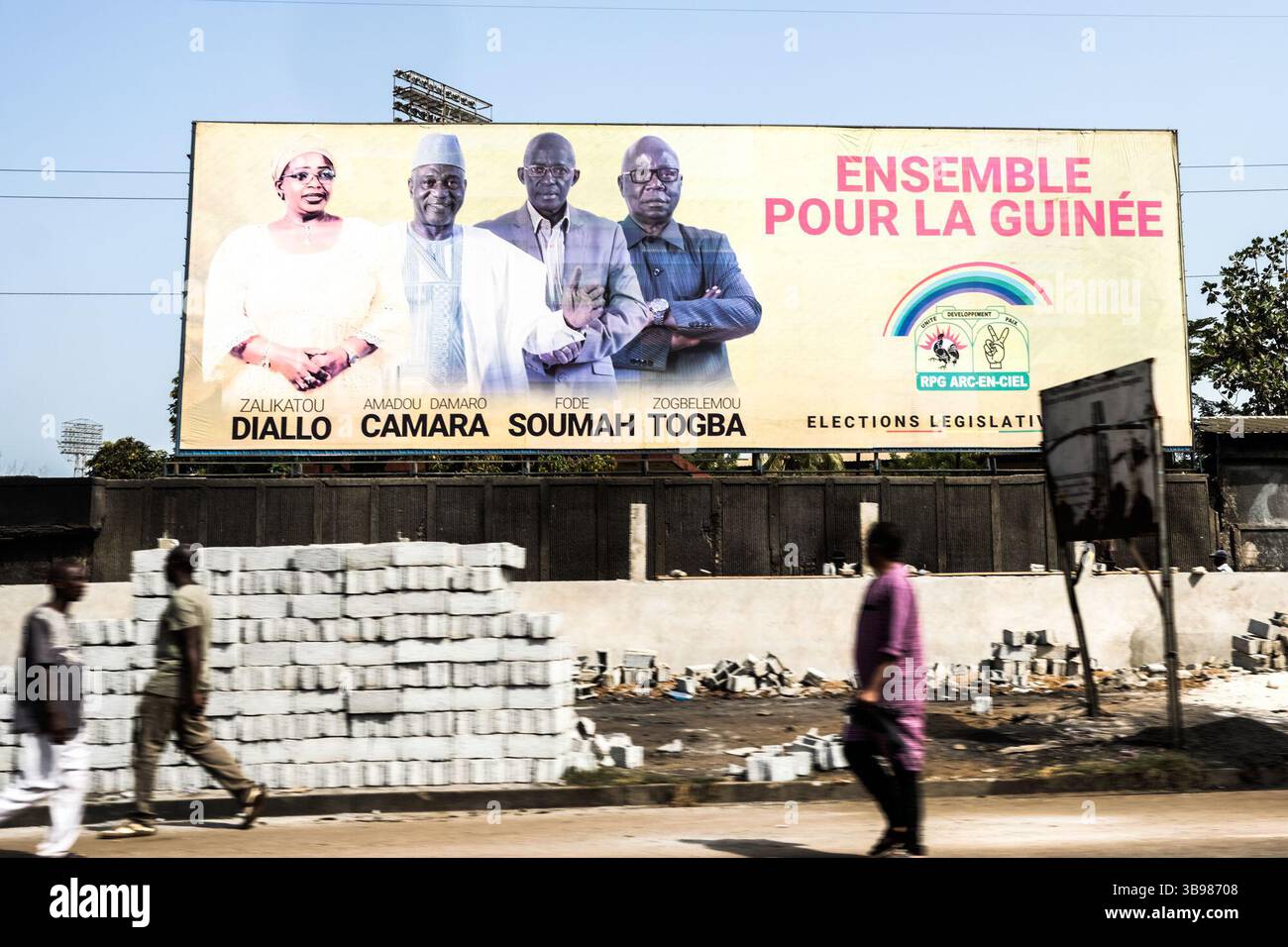 29 febbraio 2020, Conakry, Conakry, Guinea: Le elezioni legislative in Guinea si svolgono il 1° marzo 2020, la capitale Conakry si sta preparando per queste elezioni. (Immagine di credito: © Sadak Souici/ZUMA Press Wire) Foto Stock