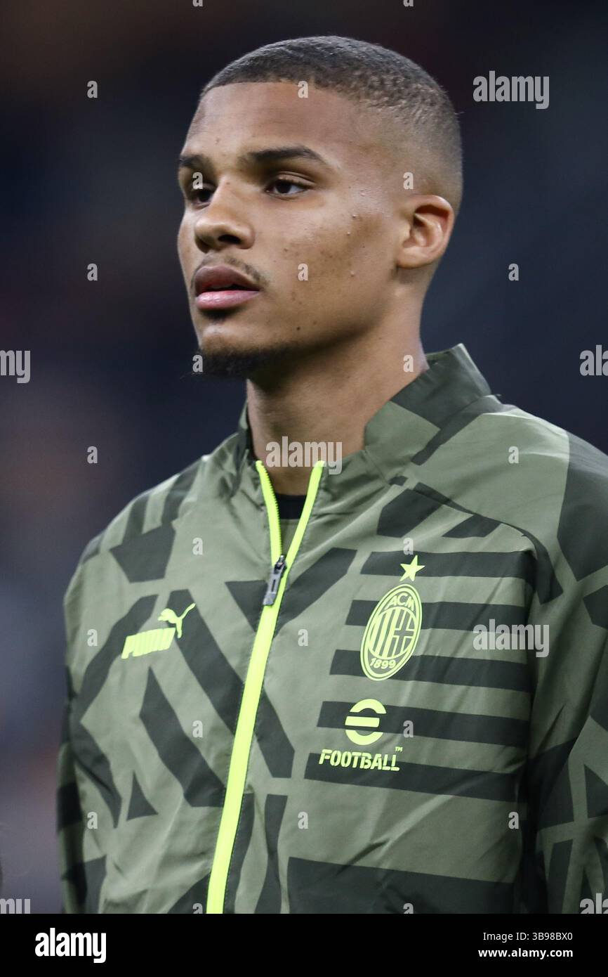 7 aprile 2023, Milano, Lombardia, Italia: MALICK THIAW dell'AC Milan durante la partita di serie A della stagione 2022/23 tra AC Milan e Empoli allo Stadio Giuseppe Meazza il 7 aprile 2023 a Milano (Credit Image: © Mickael Chavet/ZUMA Press Wire) Foto Stock