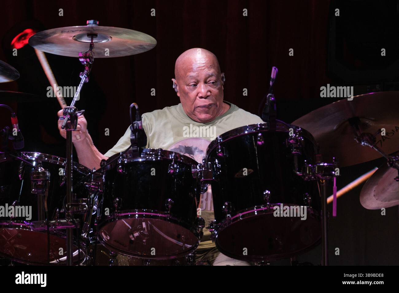 Billy Cobham si esibisce al Cheltenham Jazz Festival, Regno Unito. 3 maggio 2025 Foto Stock
