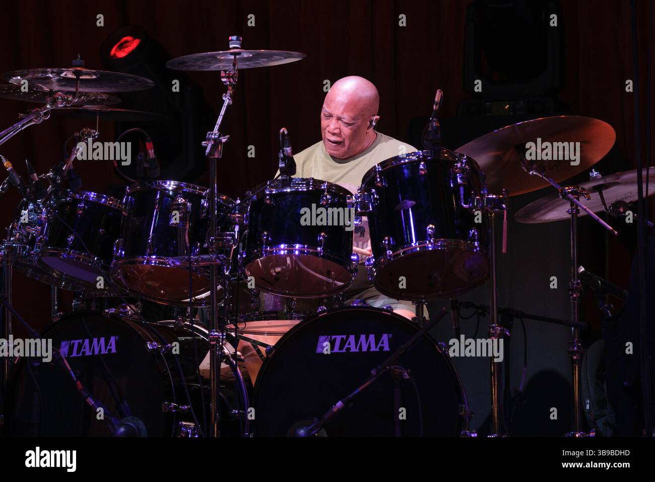 Billy Cobham si esibisce al Cheltenham Jazz Festival, Regno Unito. 3 maggio 2025 Foto Stock