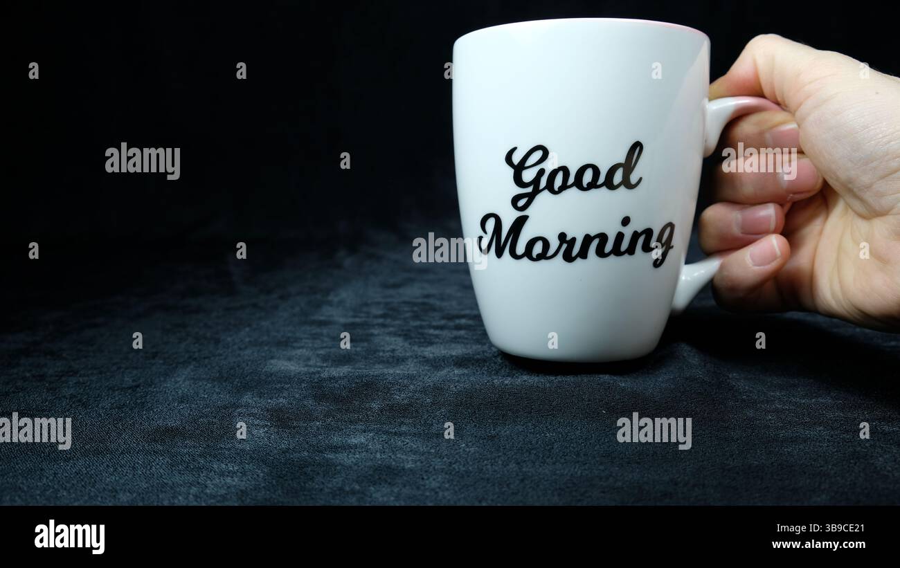 Tazza da caffè in porcellana con testo Good Morning Foto Stock