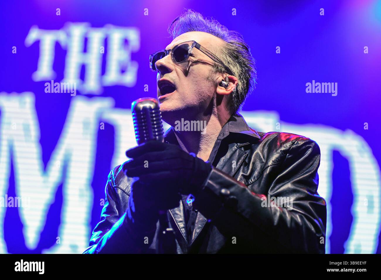 Dave Vanian, cantante della leggendaria band punk rock The Damned. Foto Stock