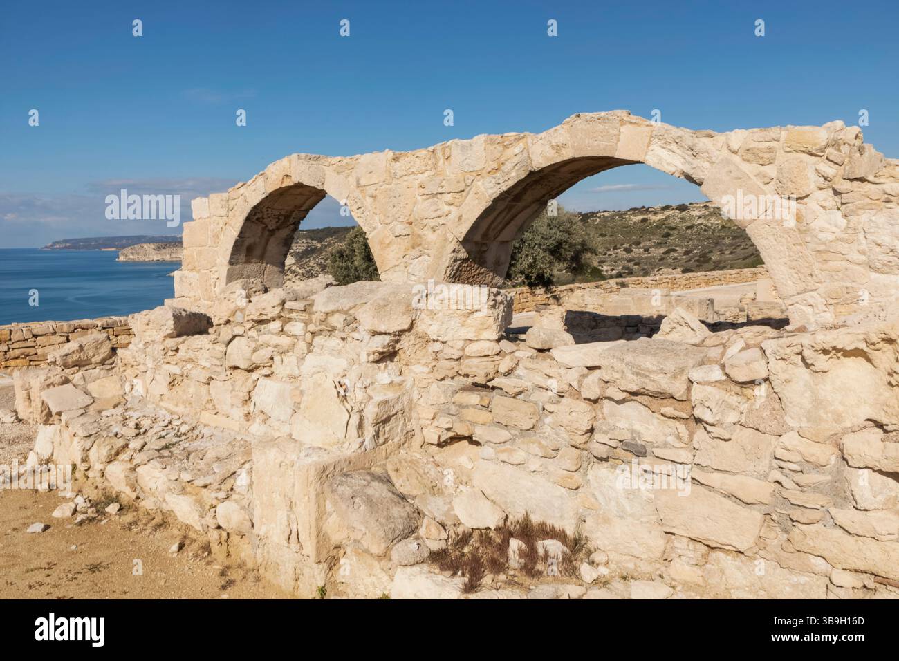 Cipro, Episkopi, Kourion, il sito archeologico di Kourion, archi romani Foto Stock