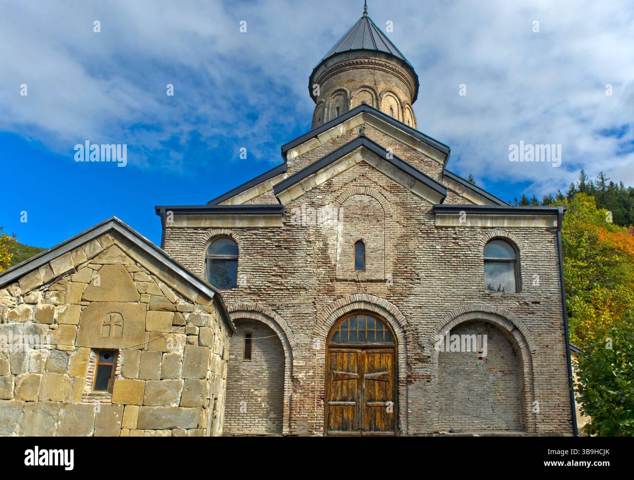 St. Nicholas Dome Church, chiesa principale del monastero di Qintsvissi, regione della Cartalia interna, Georgia Foto Stock