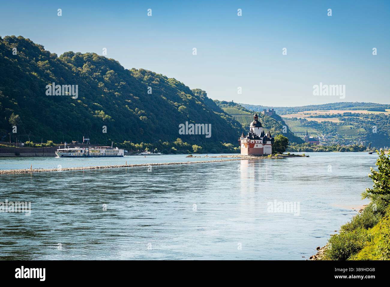 Il castello a pedaggio di Pfalzgrafenstein vicino a Kaub sul Medio Reno, romantico come una nave su un'isola del Reno, puro romanticismo sul Reno, Patrimonio dell'Umanità dell'UNESCO Valle del Medio Reno superiore Foto Stock