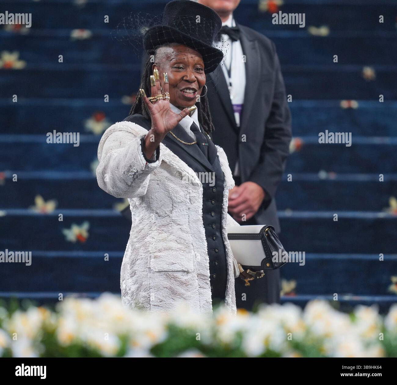 Photo by: zz/XNY/STAR MAX/IPx 2025 5/5/25 Whoopi Goldberg at the 2025 ...