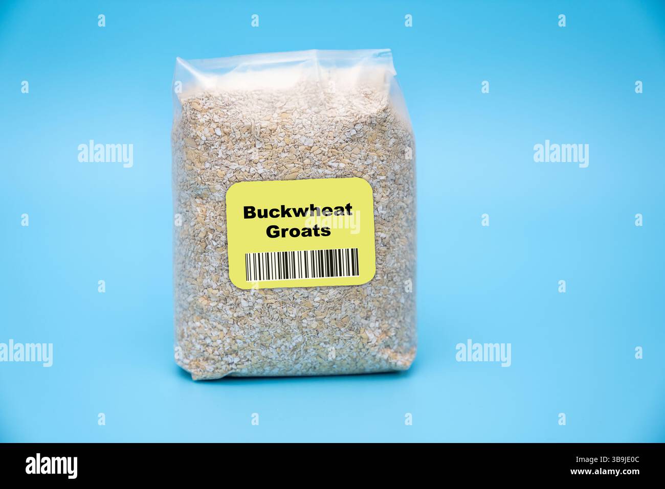 Semole di grano saraceno. Ricco di vitamine B, ferro e magnesio. Migliora la digestione e abbassa il colesterolo. Foto Stock