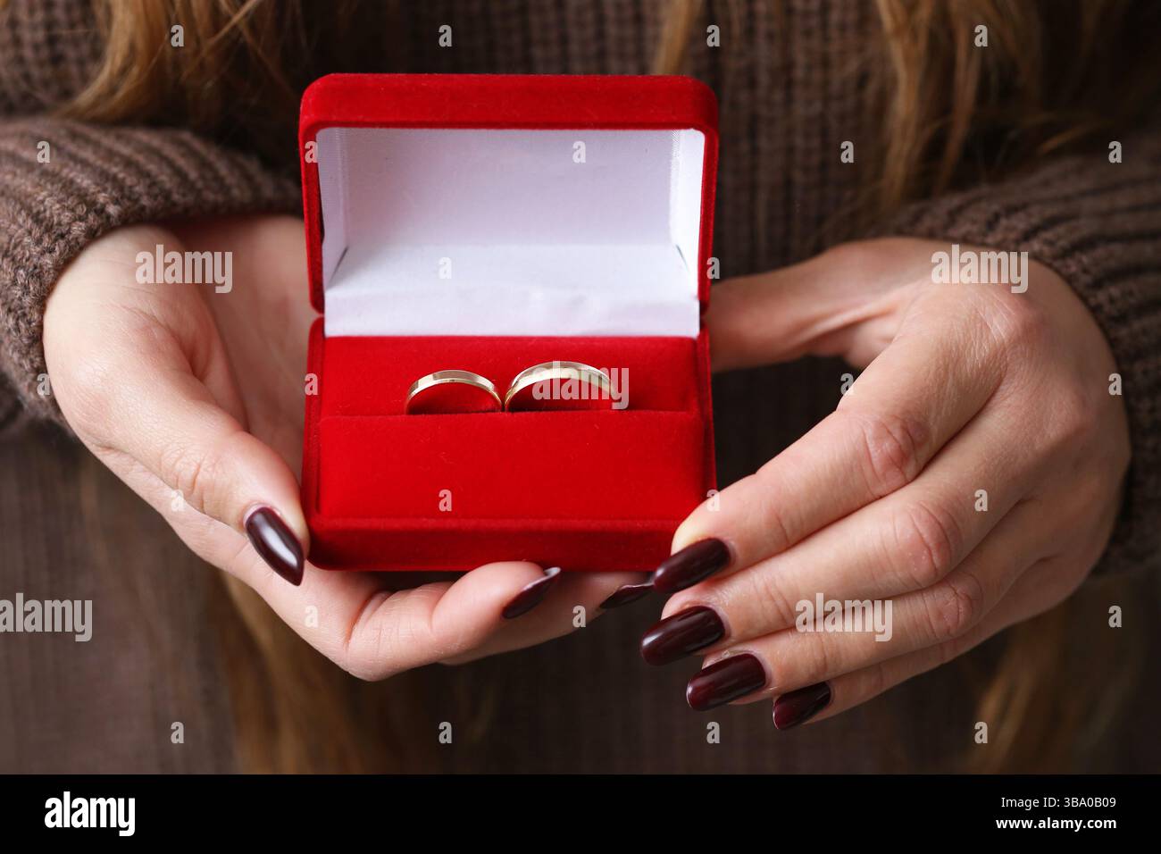 Portagioie Per Anello In Velluto Grigio - Scatola Porta Fedi Per Proposta Di Matrimonio, Compleanno, Regalo