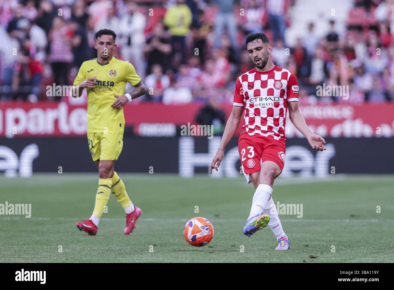 Ivan Martin di Girona FC durante la partita di calcio spagnola della Liga tra Girona FC e Villarreal CF il 10 maggio 2025 all'Estadio de Montilivi di Girona, Spagna Foto Stock