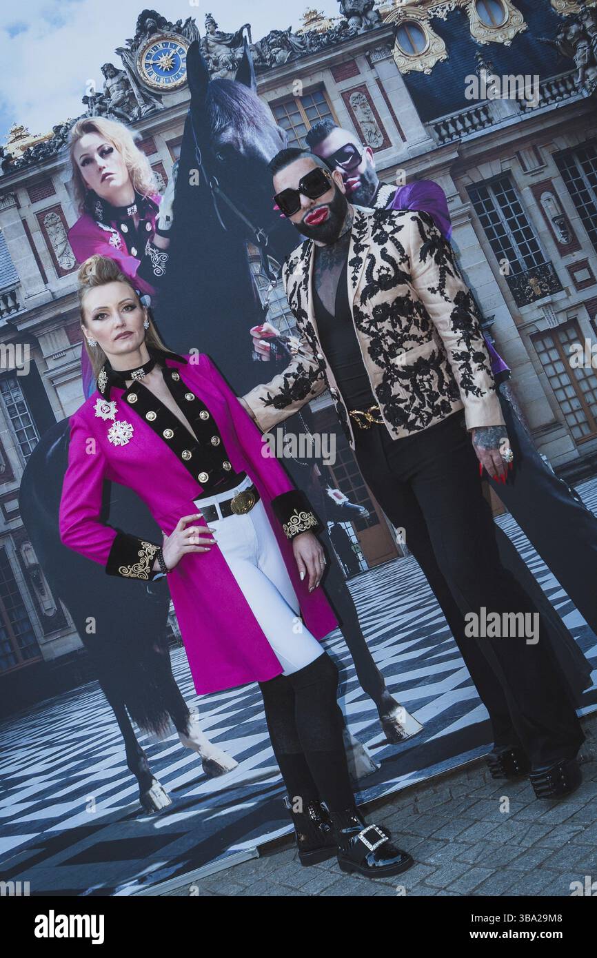 Tatiana Makarova e Harald Gloeoeckler di fronte a una cena del famoso designer Harald Gloeoeckler con il dressage rider Tatiana Makarova al Berlin ho Foto Stock