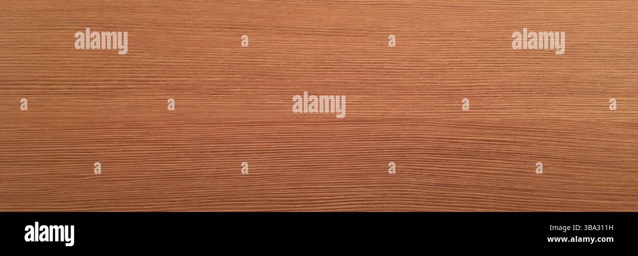 Fondo in legno marrone, quercia scura di legno satinato invecchiato con vernice sbiadita che mostra la consistenza della venatura del legno. lavare le tavole di legno duro Foto Stock