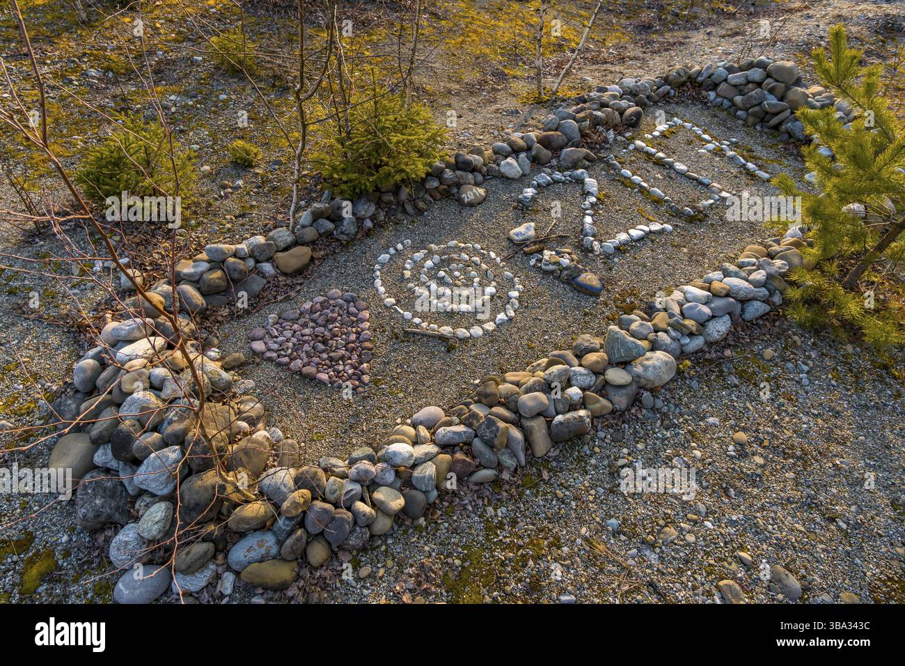 Labirinto di pietra incredibilmente bello scoperto nel mezzo della foresta nell'alta Svevia Foto Stock