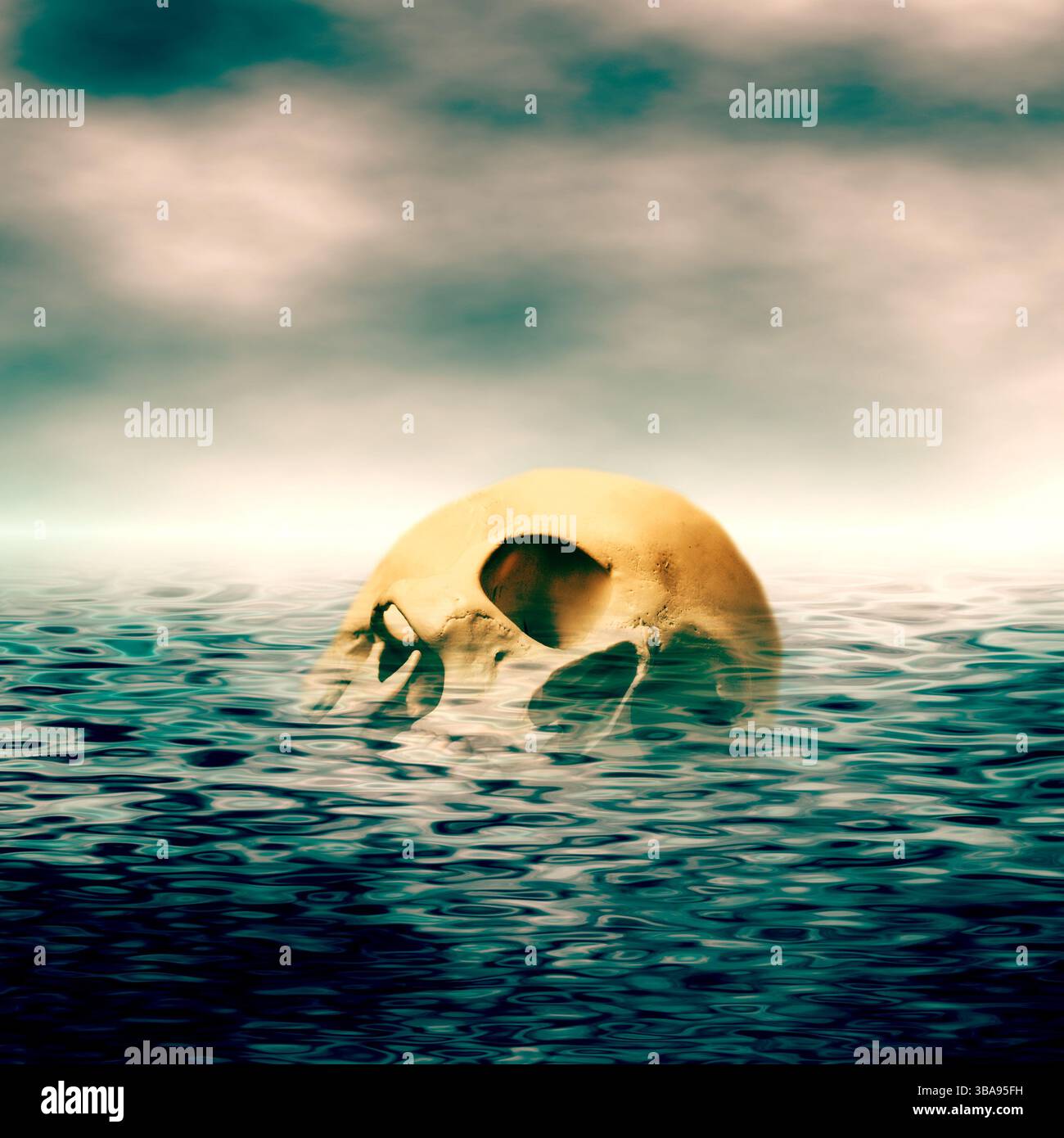 teschio umano che galleggia nell'oceano Foto Stock